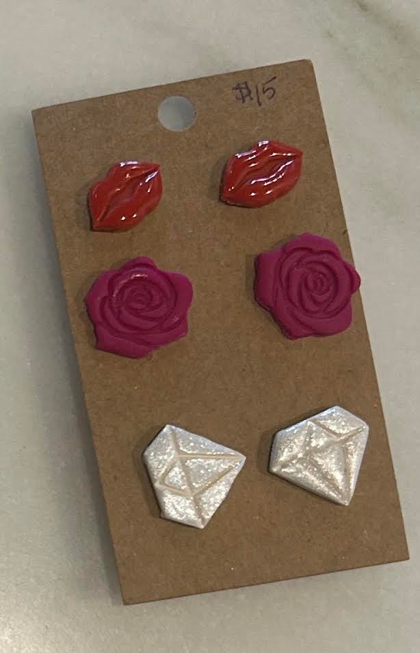 3 Set with Red Lips and Diamond Earrings