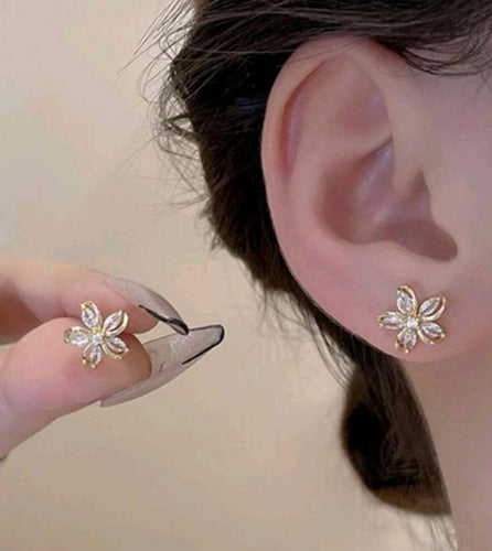 Classic Flower Stud Earrings