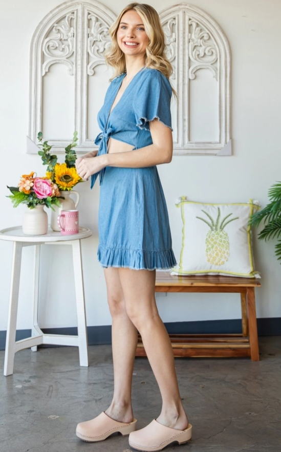 Chambray Tie-Front Shirred Mini Dress – Medium Wash Denim Color