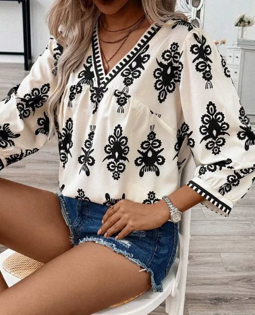 Vintage Geometric ¾ Sleeve Blouse – Monochrome Muse