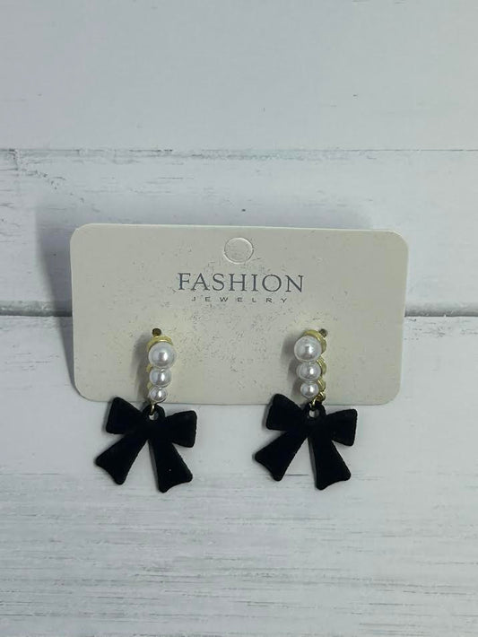 Pearl and Velvet Black Bow Earrings