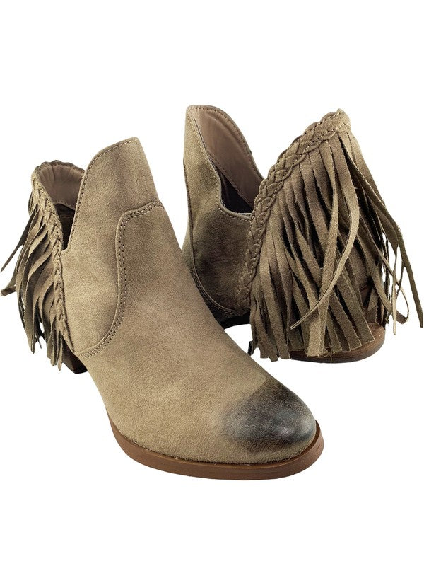 Not Rated Braxton Cowgirl Fringe Ankle Booties In Taupe