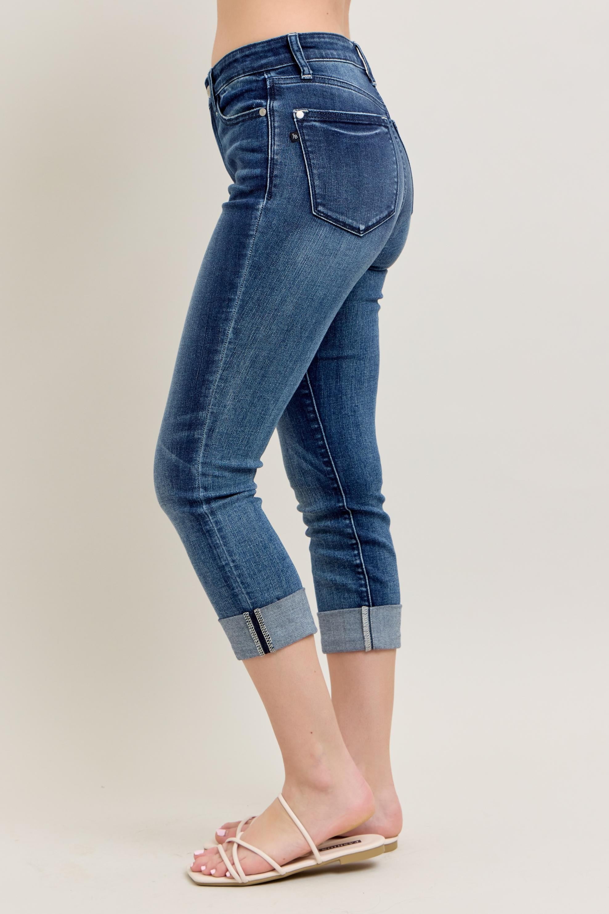 Dark Washed Cuffed Judy Blue Capri