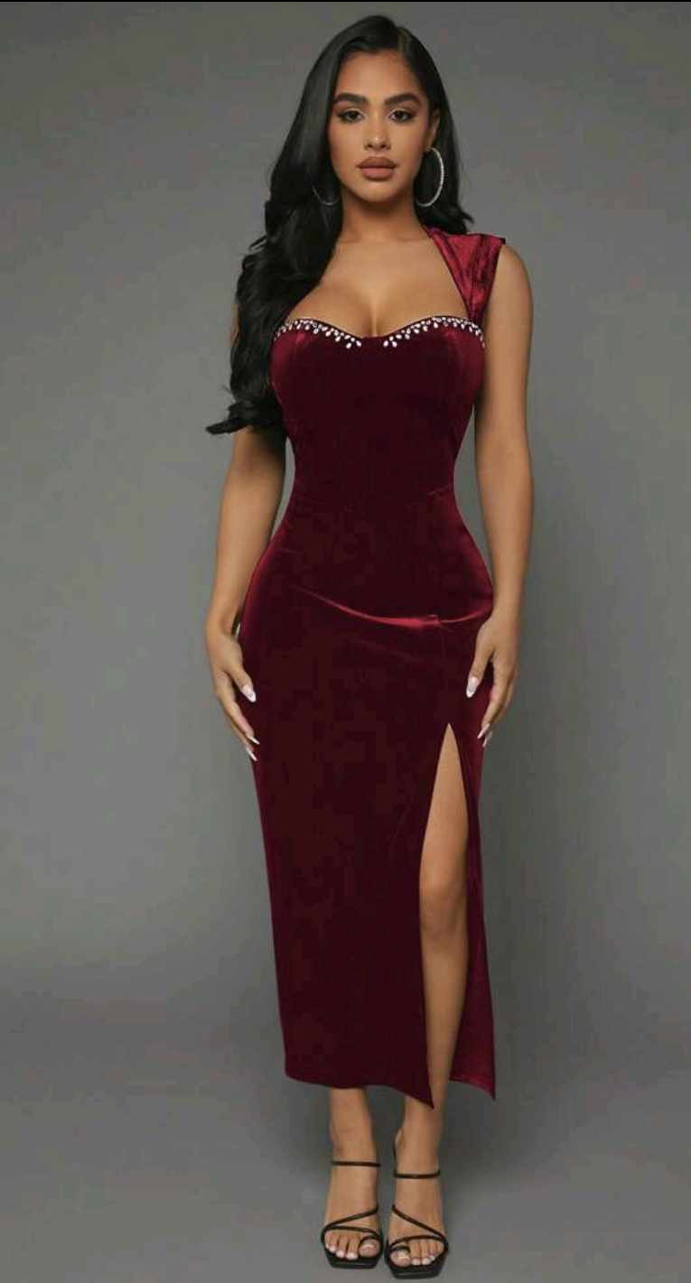 Sweetheart Jeweled Maroon Fitted Velvet Maxi Length Formal Dress