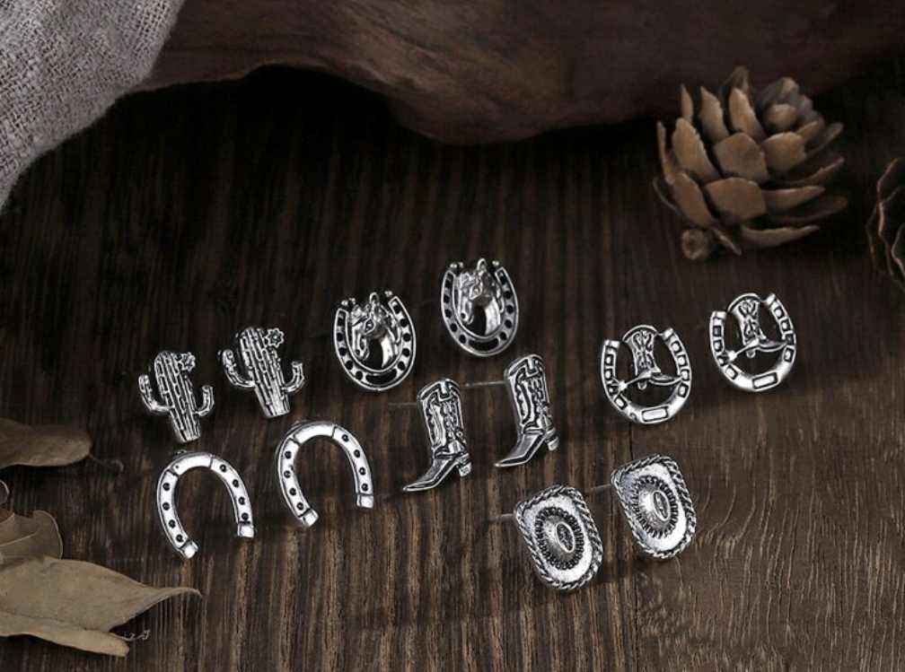 Western Stud Earrings -Silver