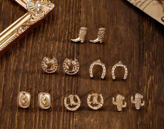 Western Stud Earrings - Gold