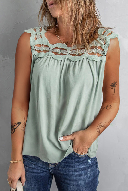 Green Contrast Lace Ruched Cut-out Sleeveless Top