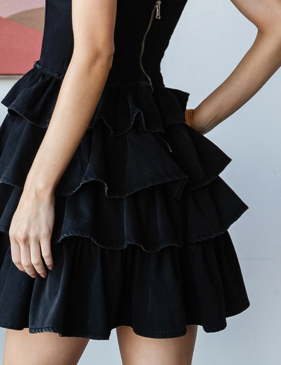 BlackDenimTubeRuffelDress3.png