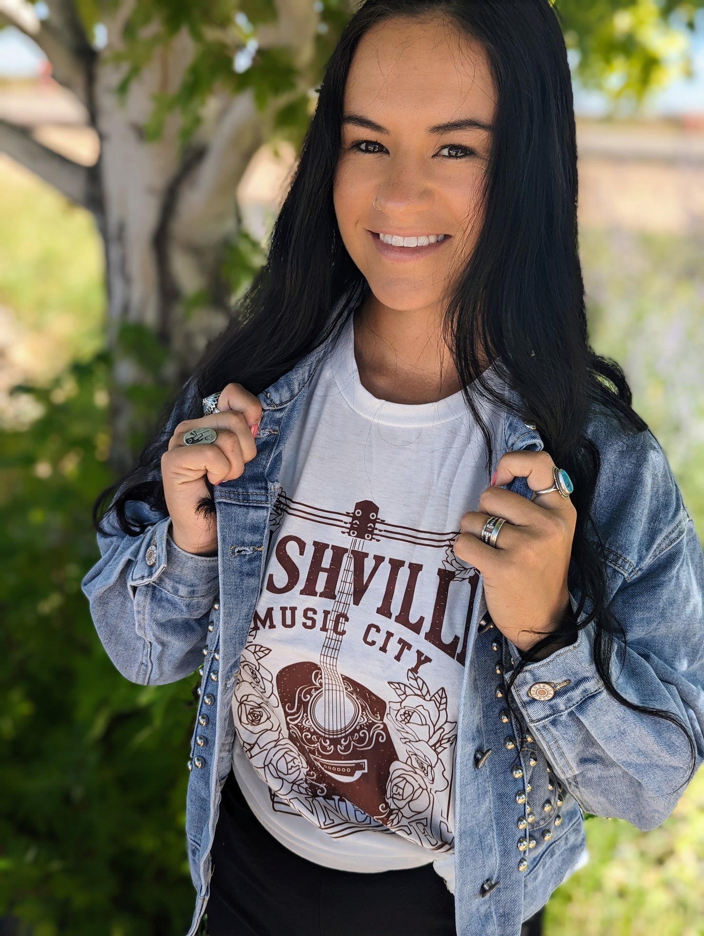 White NASHVILLE MUSIC CITY Graphic Crew Neck Tee