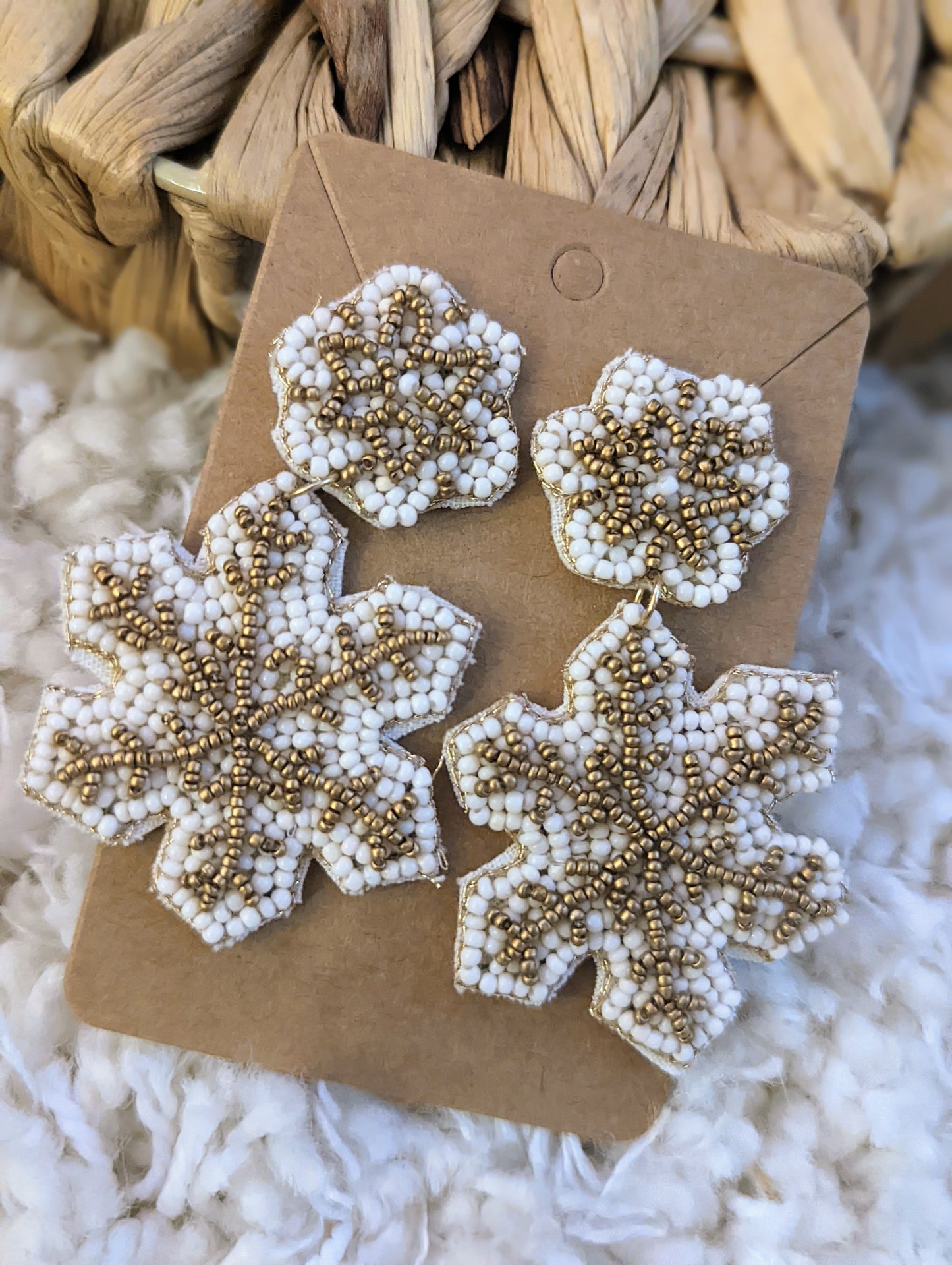 BEADED SNOWFLAKE EARRINGS