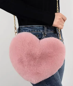 Heart Shaped Fluffy Fashion Bag