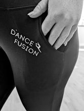 Load image into Gallery viewer, Black Pocket Dance Fusion Leggings