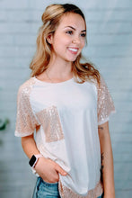 Load image into Gallery viewer, Apricot Sequin Contrast Pocket Tee