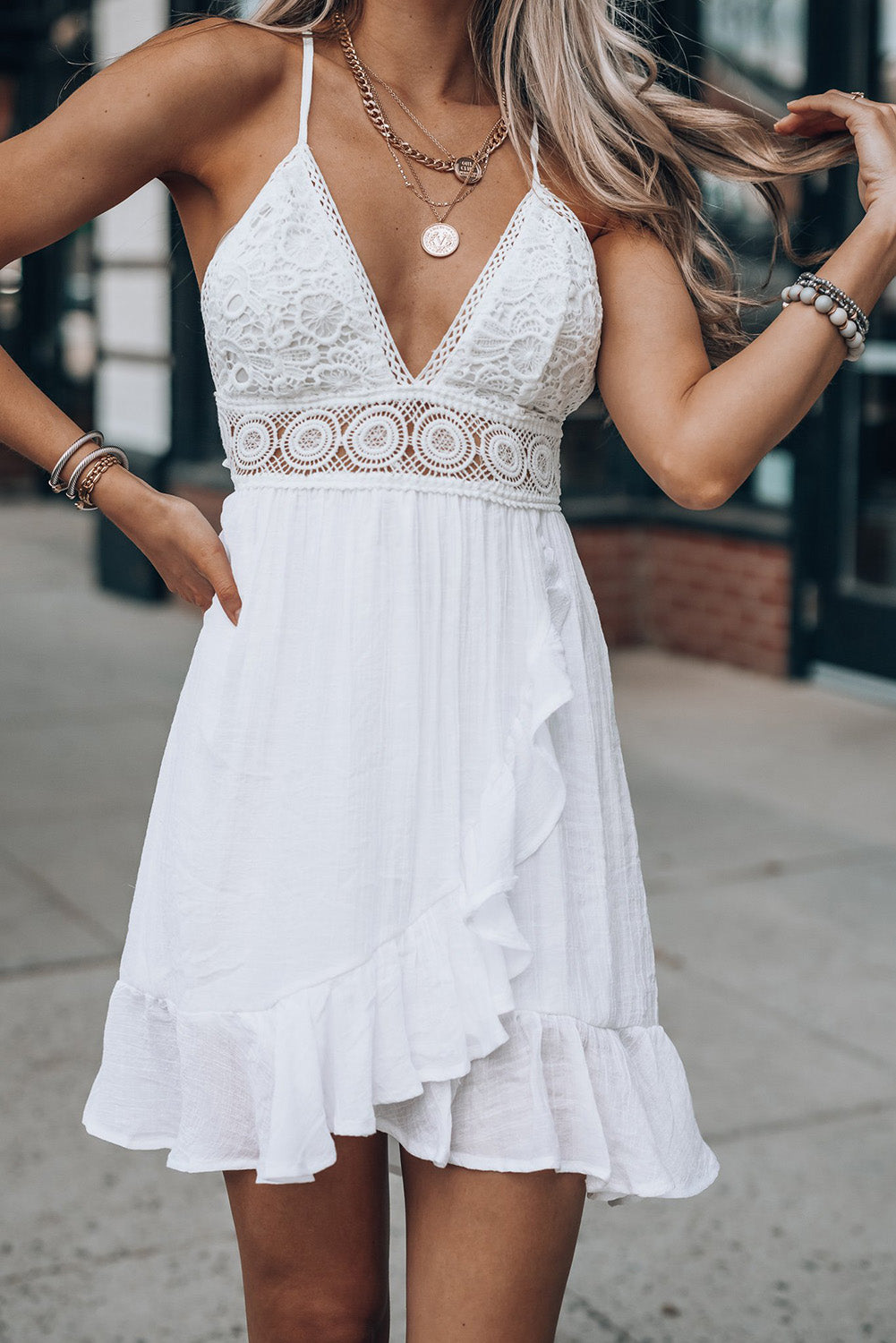 White Lace Splicing Criss Cross Lace-up V Neck Cami Dress