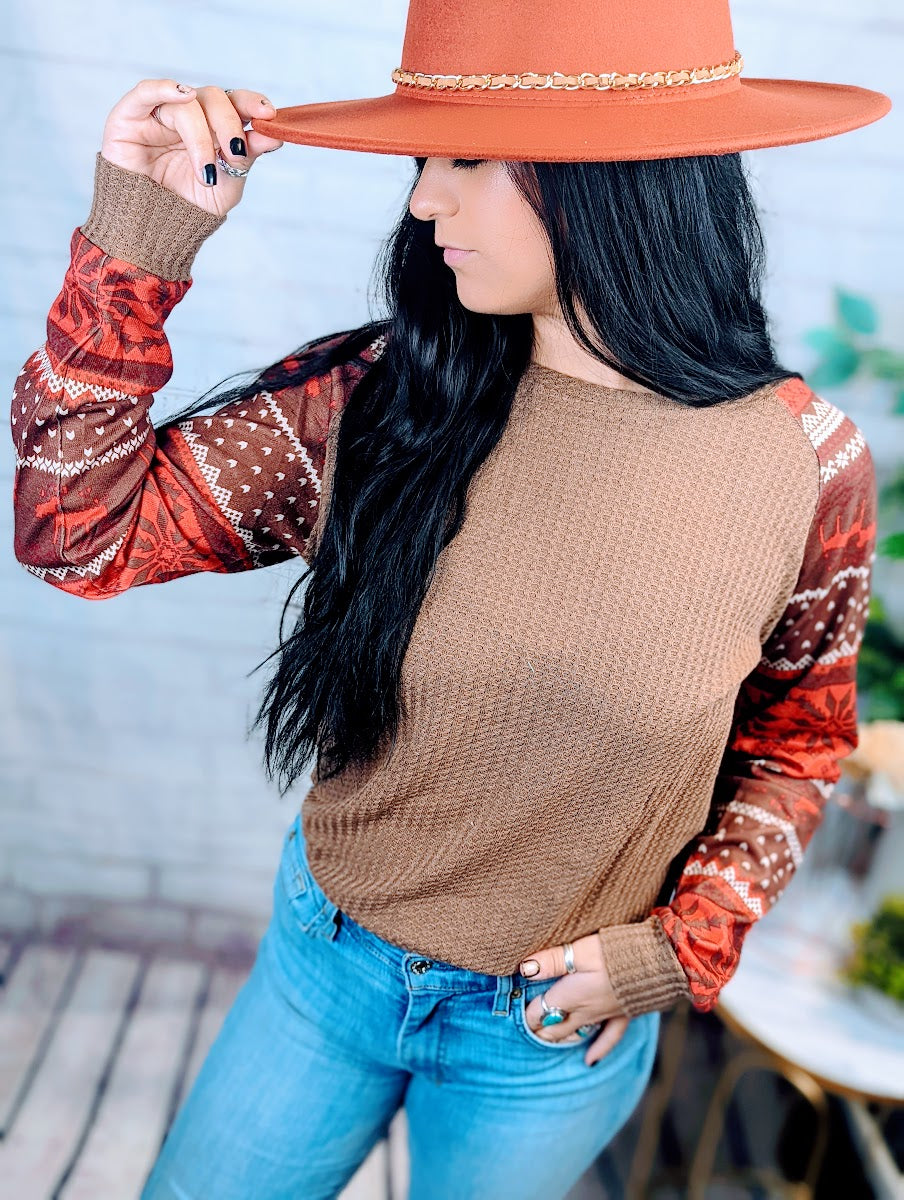 Brown Round Neck Print Waffle Knit Top